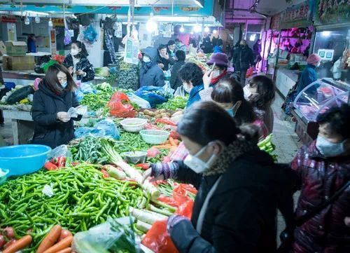 武汉疫情防控最新动态及小巷美食探秘