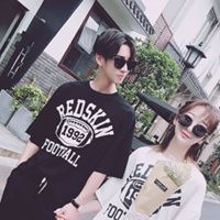 QQ情侣头像最新，小巷深处的浪漫小店情侣头像盘点