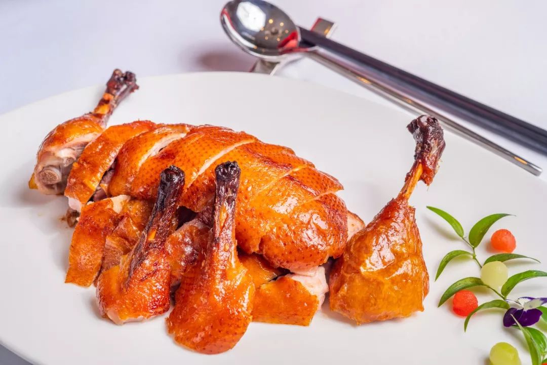 乳鸭最新烹饪探索，个人立场的烹饪艺术创新