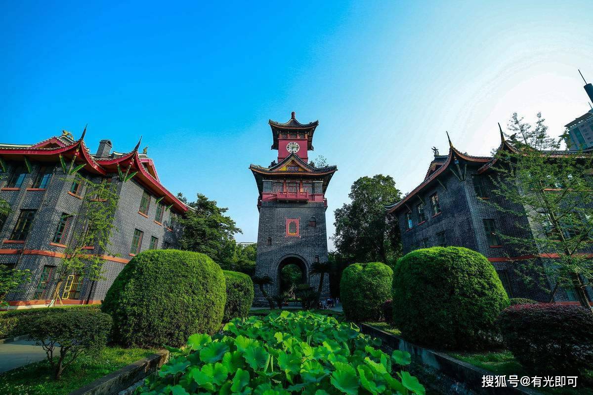 最新排行985大学深度探索，小巷风景与美食瑰宝揭秘