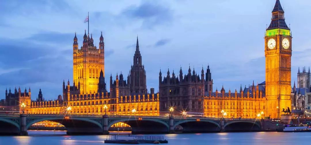 英伦风情小店与英镑最新动态揭秘